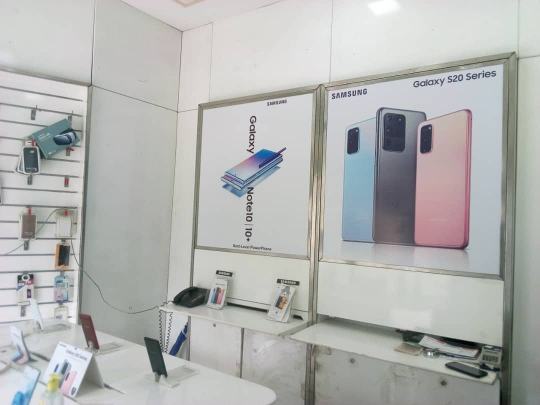Retail POS Display, Bright Pixels